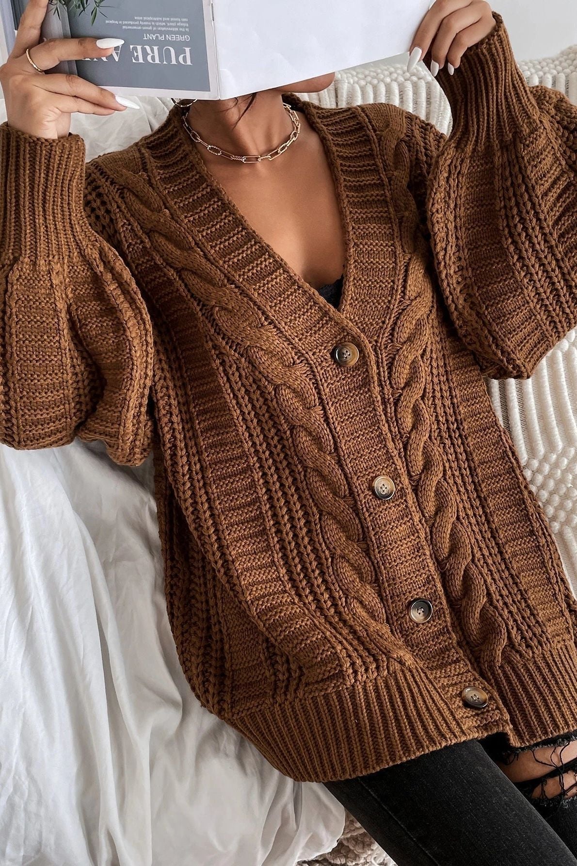 Marigold | Oversized Cardigan with Cable Knit Texture