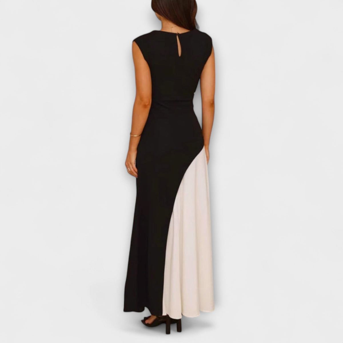 Style200™ | Isabel - Chic Monochrome Color Block Dress for Every Occasion