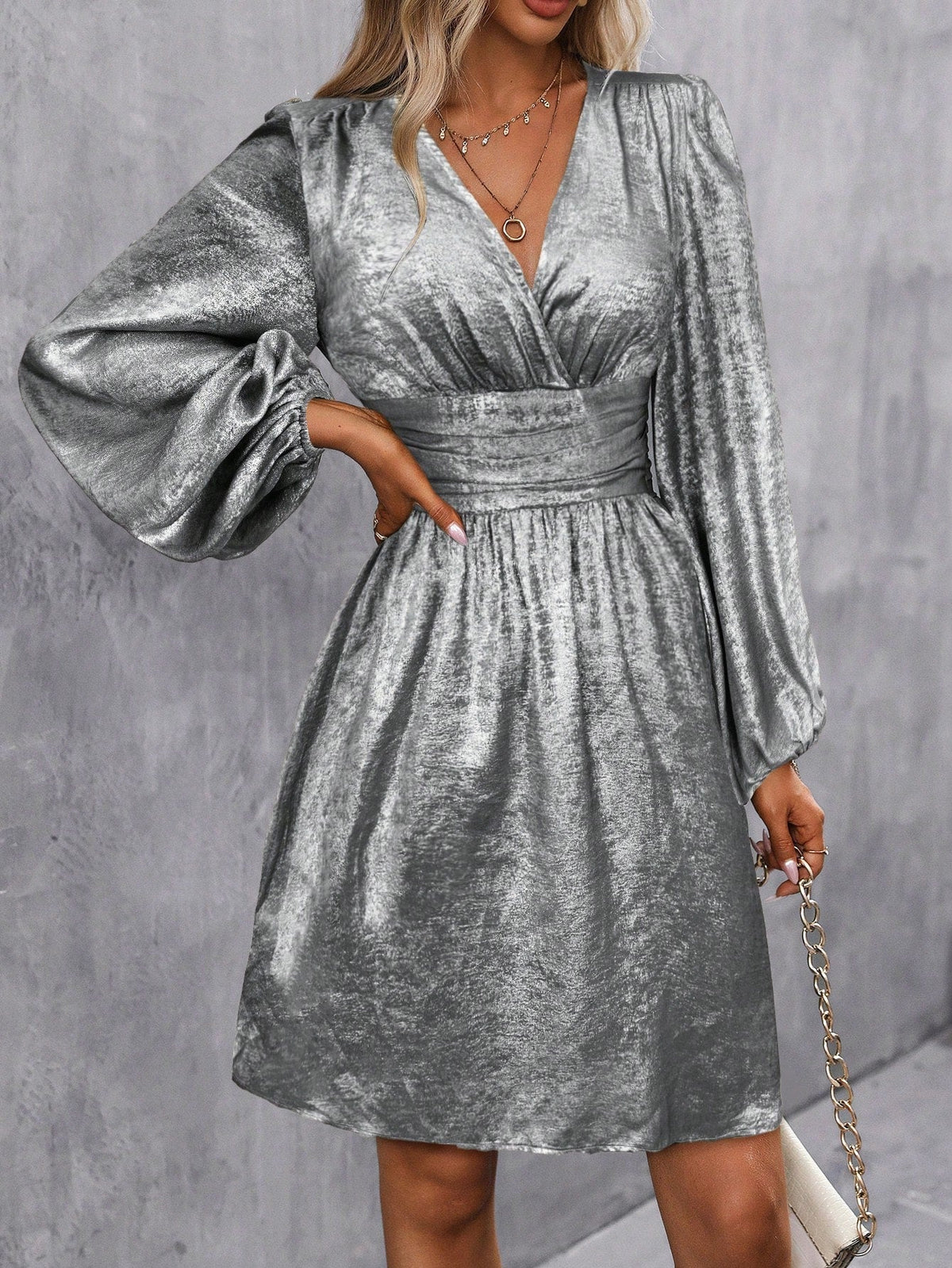 Zélie™ | Nicole - Elegant Pleated Midi Dress
