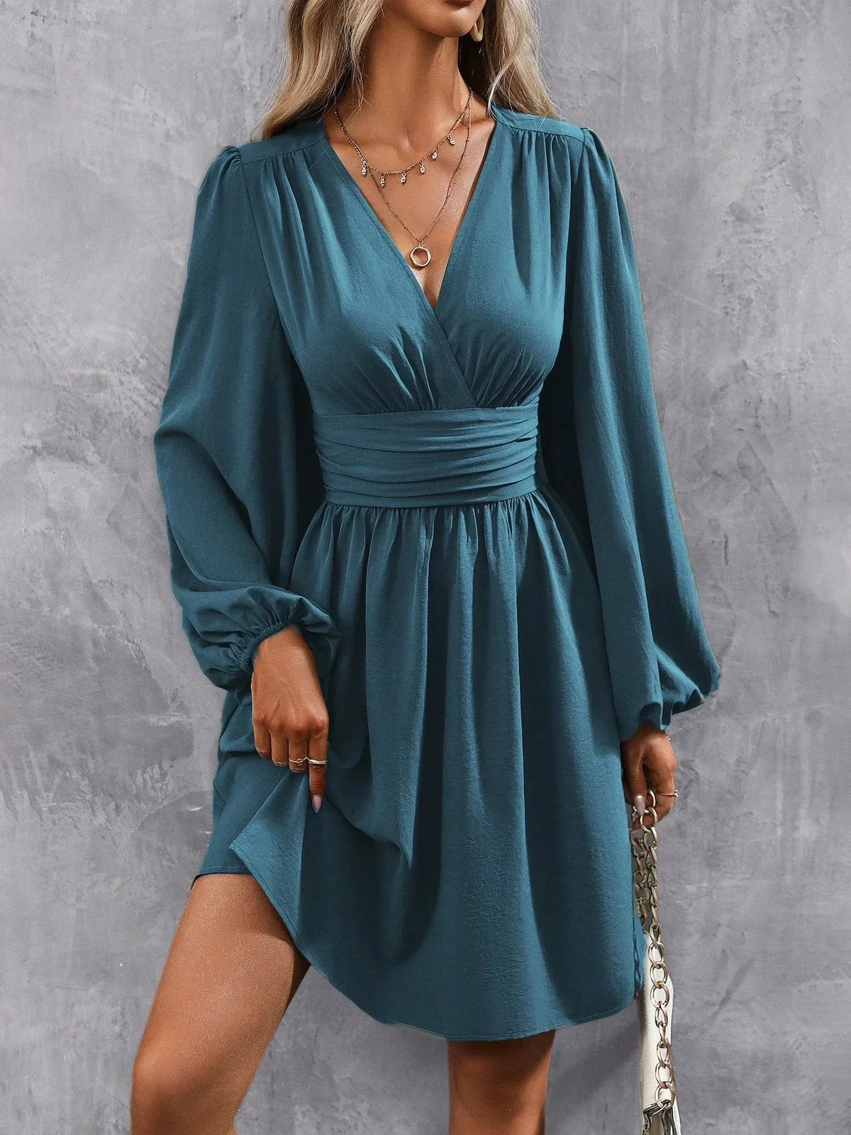 Zélie™ | Nicole - Elegant Pleated Midi Dress