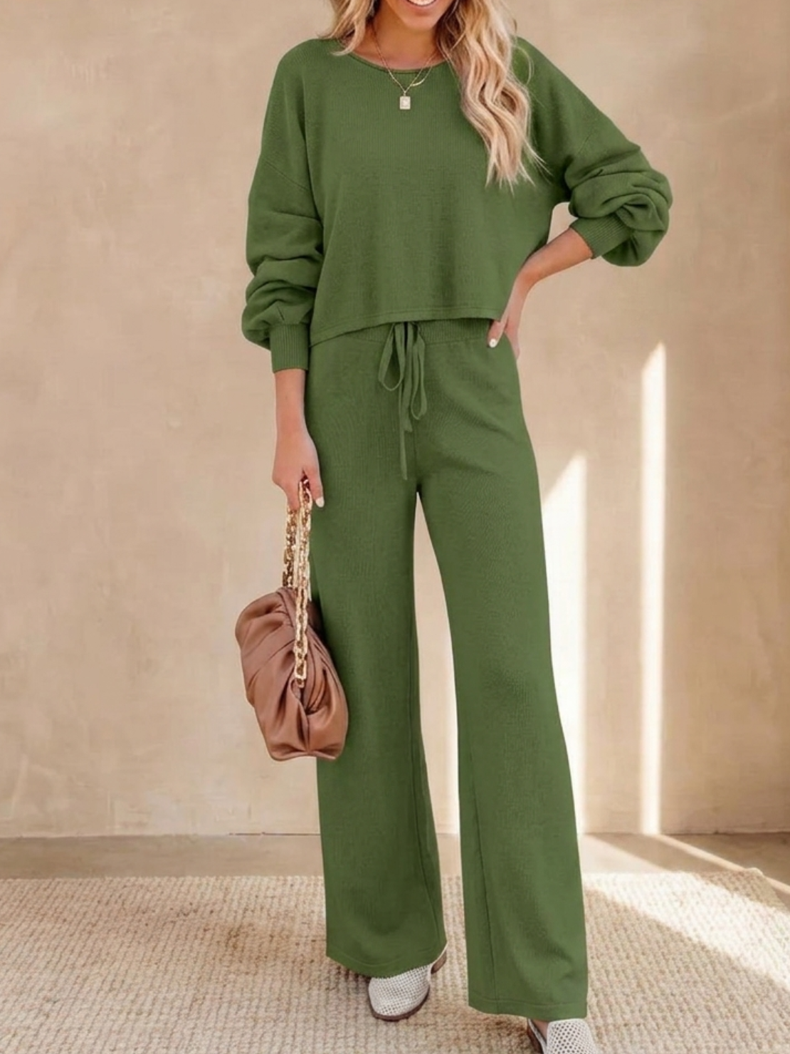 Hailey™ | Women's Cropped Sweatshirt and Wide-Leg Pants Lounge Set