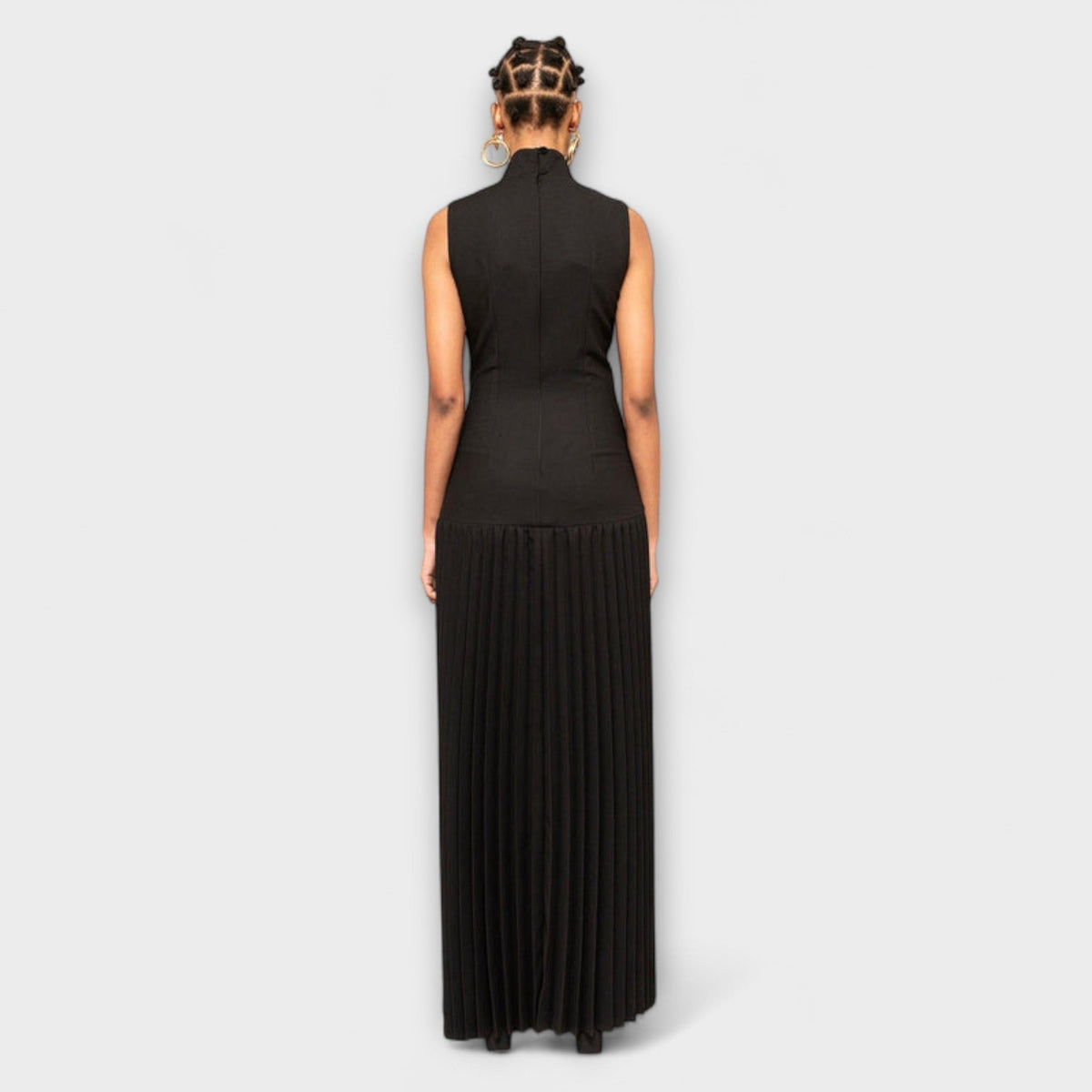 Style200™ | Kristen - Stylish Maxi Dress with Pleats & Cutouts for Any Occasion