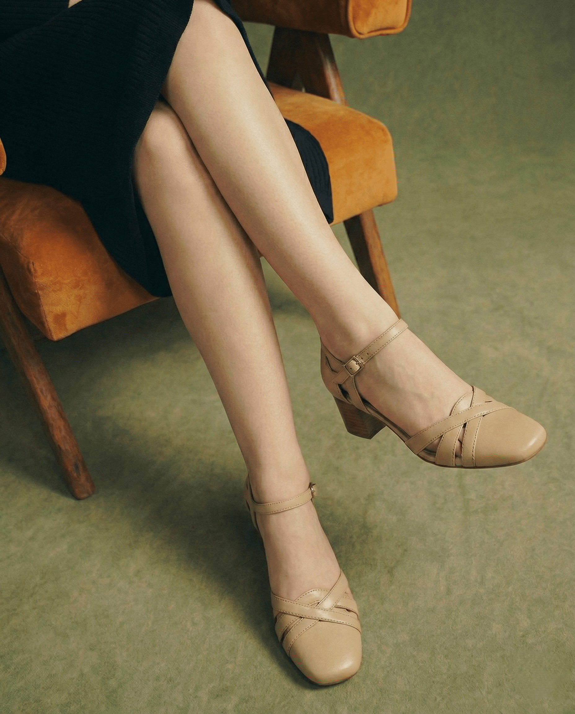 Wilhelmina™ | Caged Strappy Block Heels