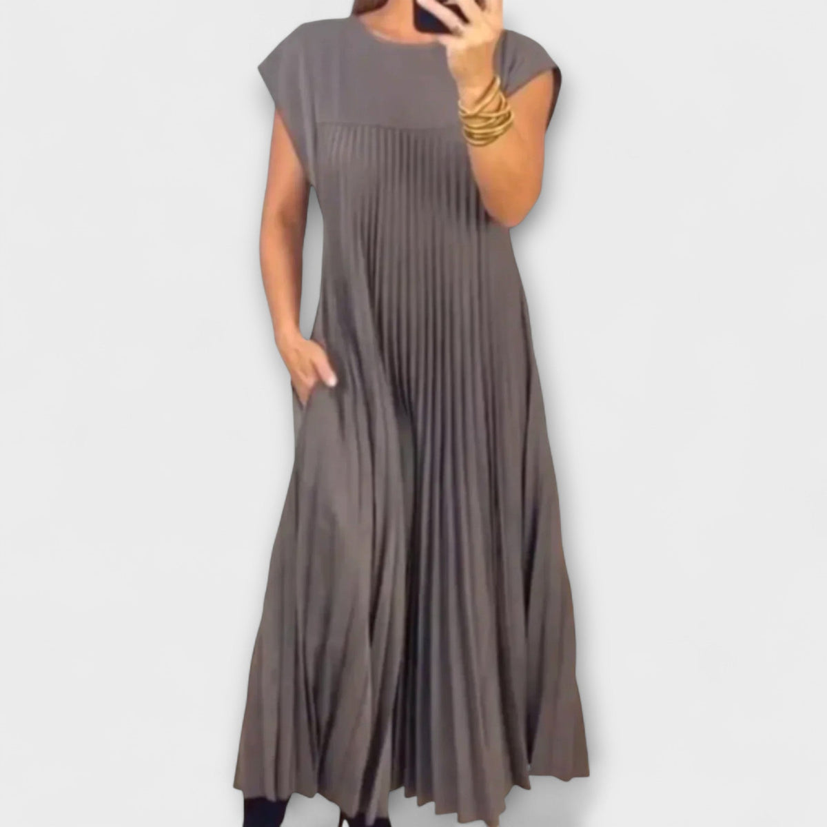 Style200™ | Zairelle – Chic Pleated Dress for Any Occasion