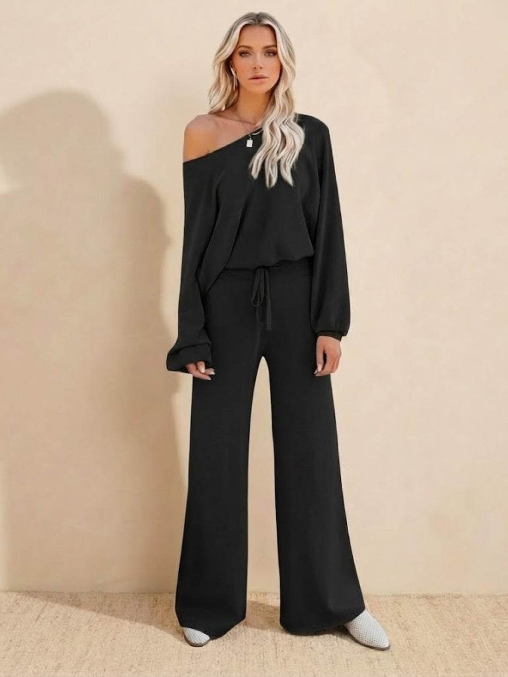 Hailey™ | Women's Cropped Sweatshirt and Wide-Leg Pants Lounge Set