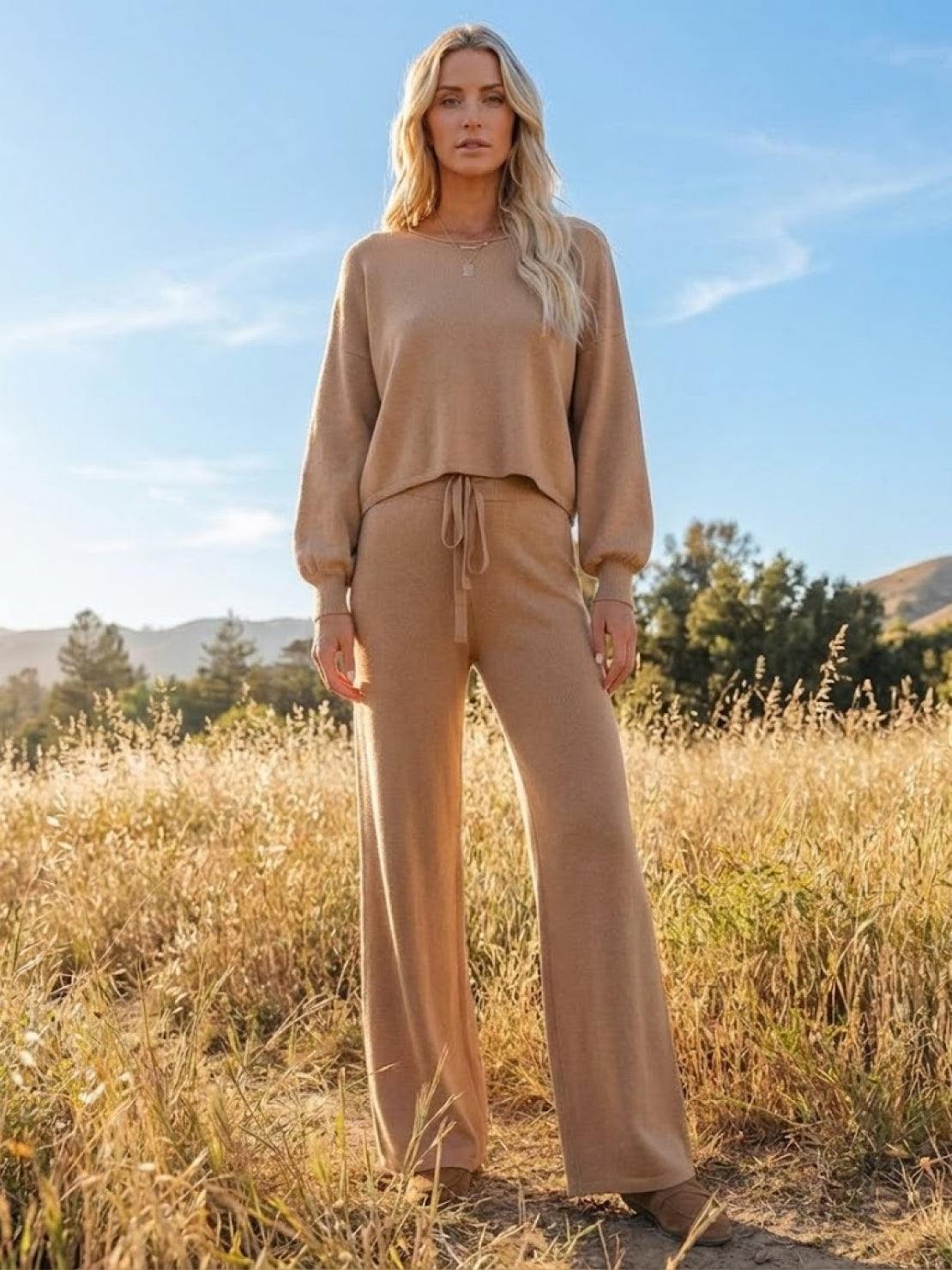 Hailey™ | Women's Cropped Sweatshirt and Wide-Leg Pants Lounge Set