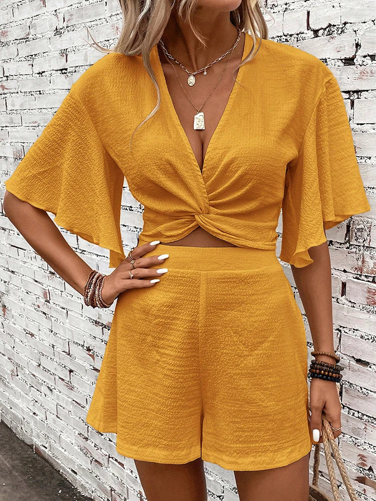 Sunny™ | Women's Two Piece Set Twist Crop Top Flutter Sleeve Shorts