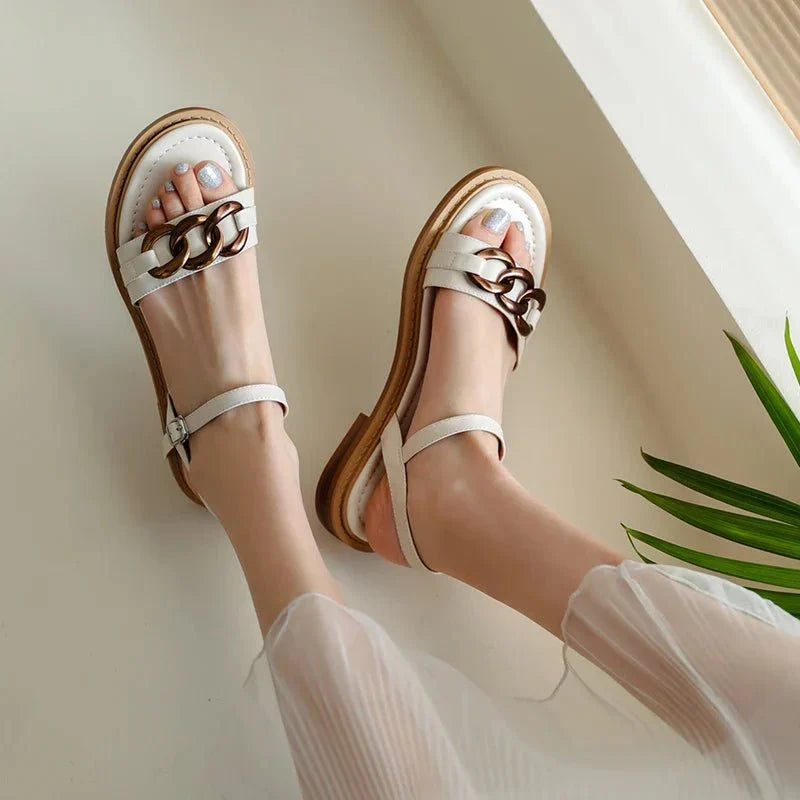 Eleanor™ | Gold Chain Flat Sandals