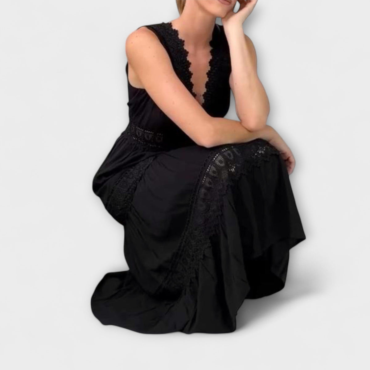 Style200™ | Aurélie - Chic V-Neck Lace Evening Dress