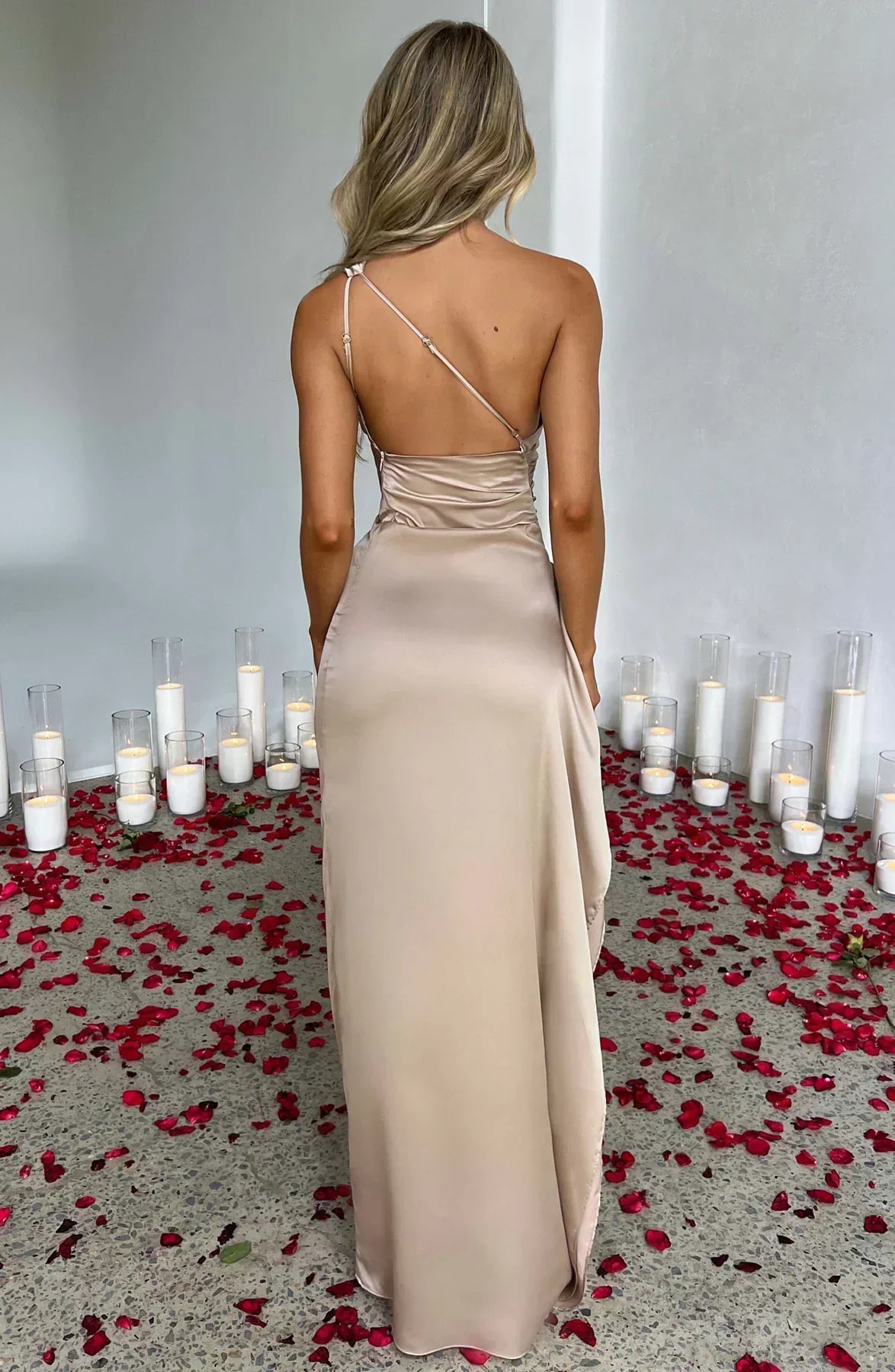 Iris™ | Chic Asymmetric Maxi Dress for Evening Wear