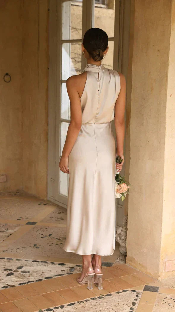 Nina™ | Chic Halter Midi Dress – Flowing Silhouette for Any Occasion