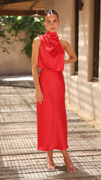 Nina™ | Chic Halter Midi Dress – Flowing Silhouette for Any Occasion