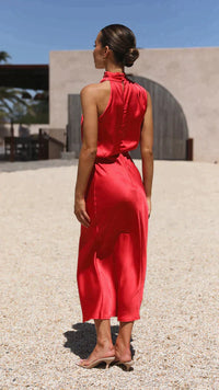 Nina™ | Chic Halter Midi Dress – Flowing Silhouette for Any Occasion