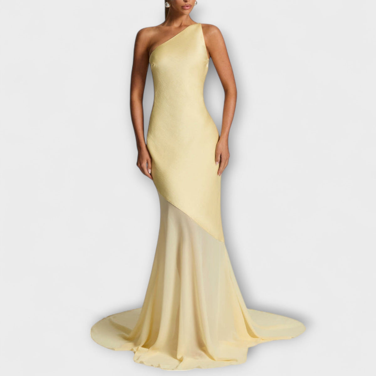 Régine™ | Avalon - Chic Prom Dress for Any Occasion