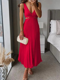 Emeline™ | Mia - Elegant V-Neck Pleated Skirt Dress for Women