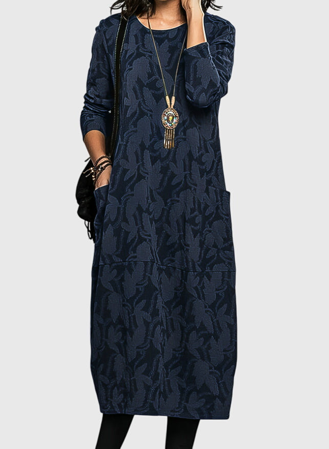 Victoria™ | Chic Round-Neck Dress for Any Occasion