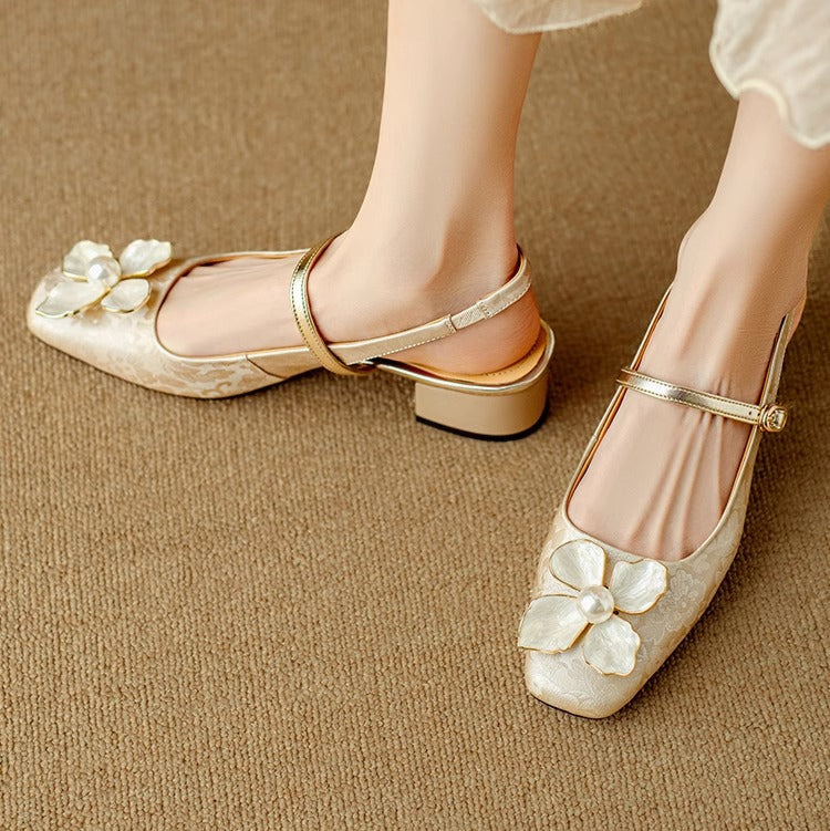 Isabeau™ | Women's Floral Mary Jane Pumps Block Heel Jacquard Strap