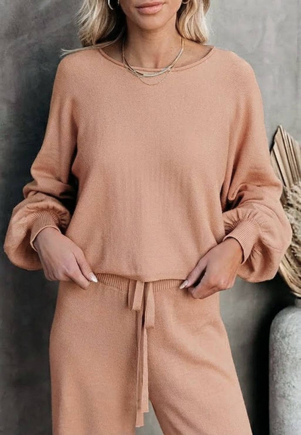 Hailey™ | Women's Cropped Sweatshirt and Wide-Leg Pants Lounge Set